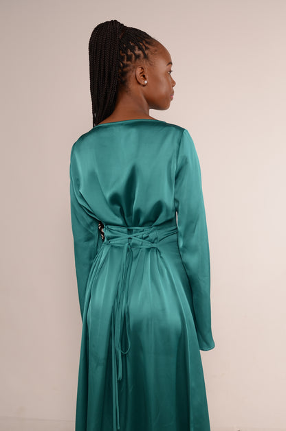 GREEN